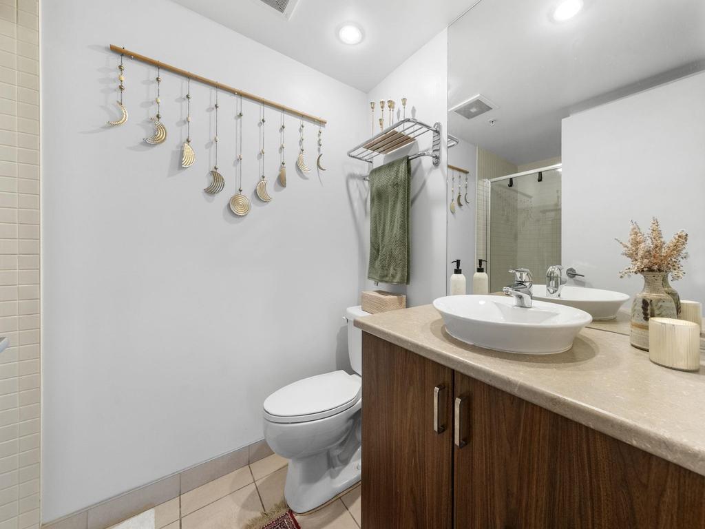 Listing Image for R3090296