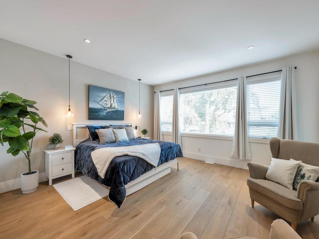 Listing Image for R3090298