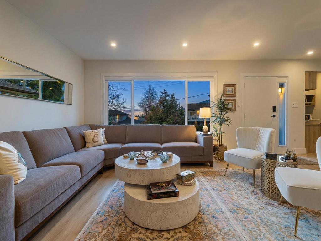 Listing Image for R3090320