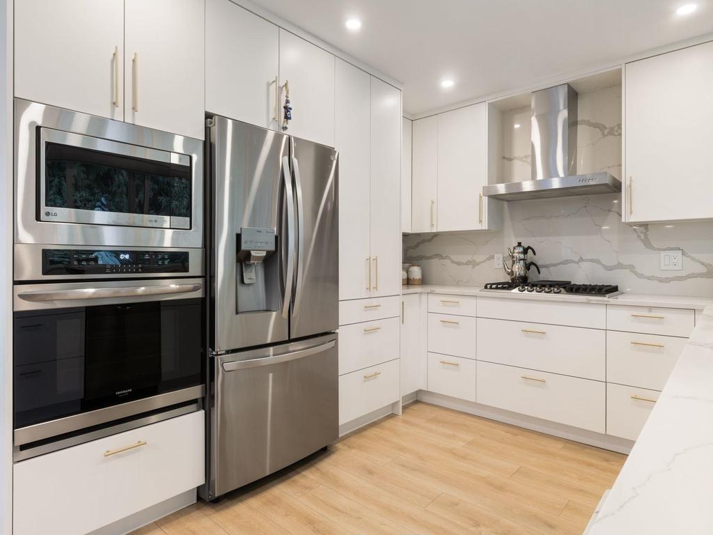 Listing Image for R3090320