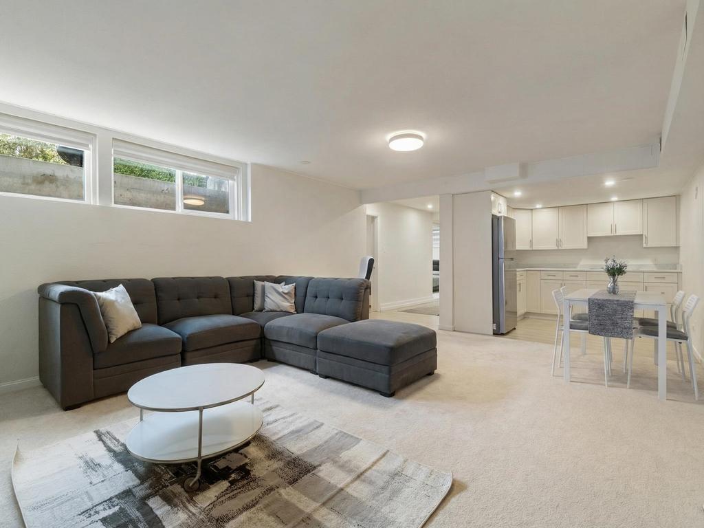 Listing Image for R3090320