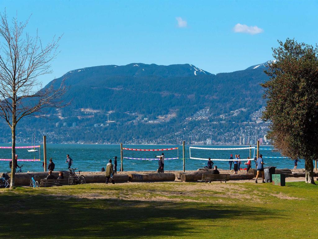 Listing Image for R3090349