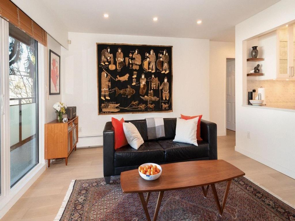 Listing Image for R3090349