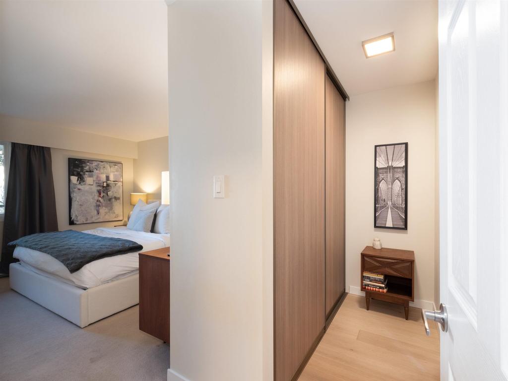 Listing Image for R3090349