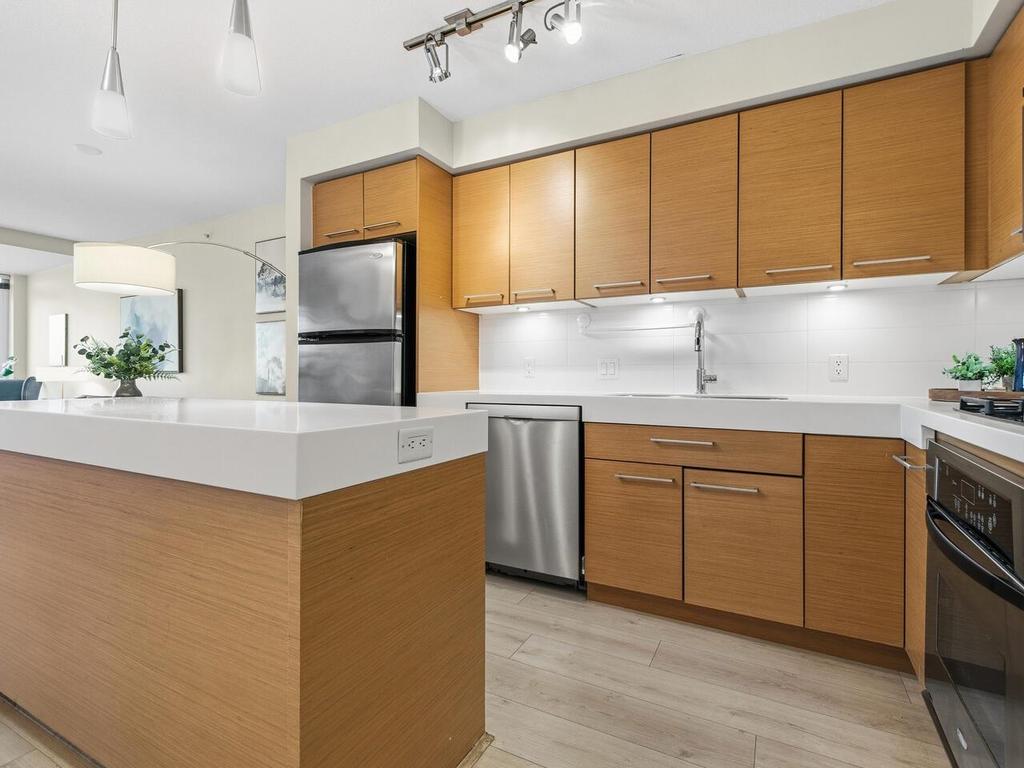 Listing Image for R3090353