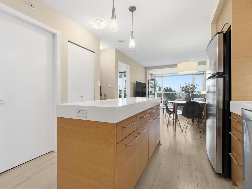 Listing Image for R3090353