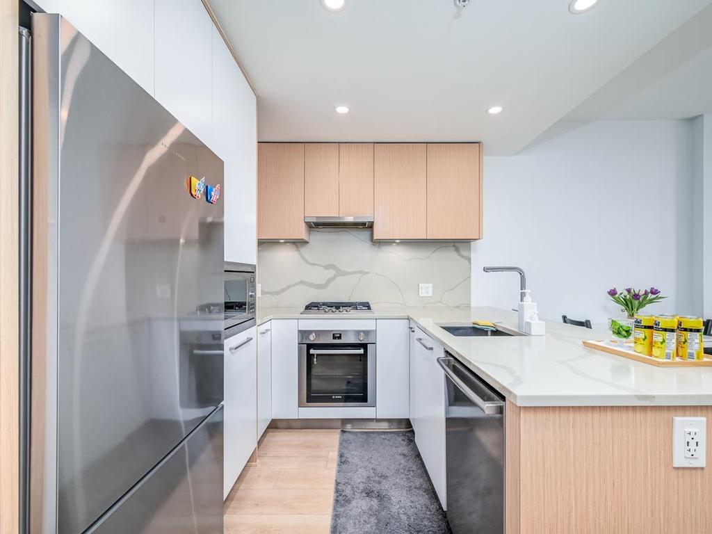 Listing Image for R3090360