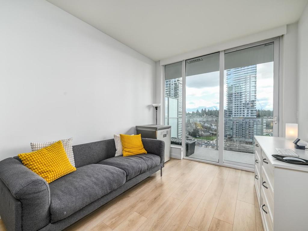 Listing Image for R3090360