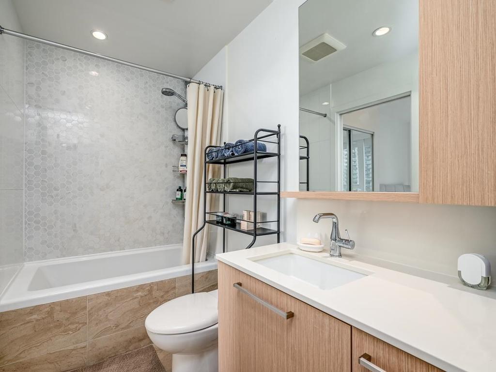 Listing Image for R3090360