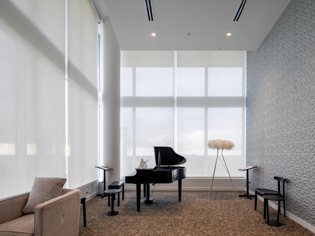 Listing Image for R3090360