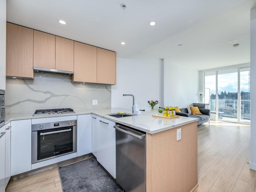 Listing Image for R3090360