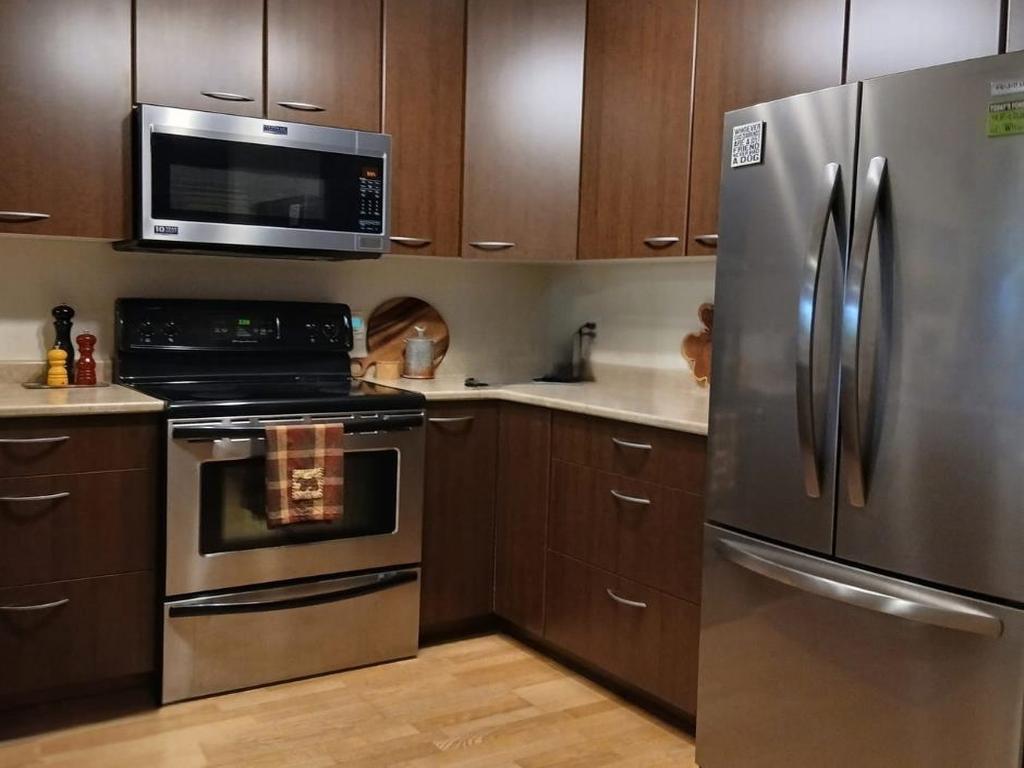 Listing Image for R3090363