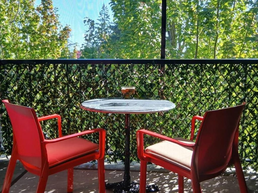 Listing Image for R3090363