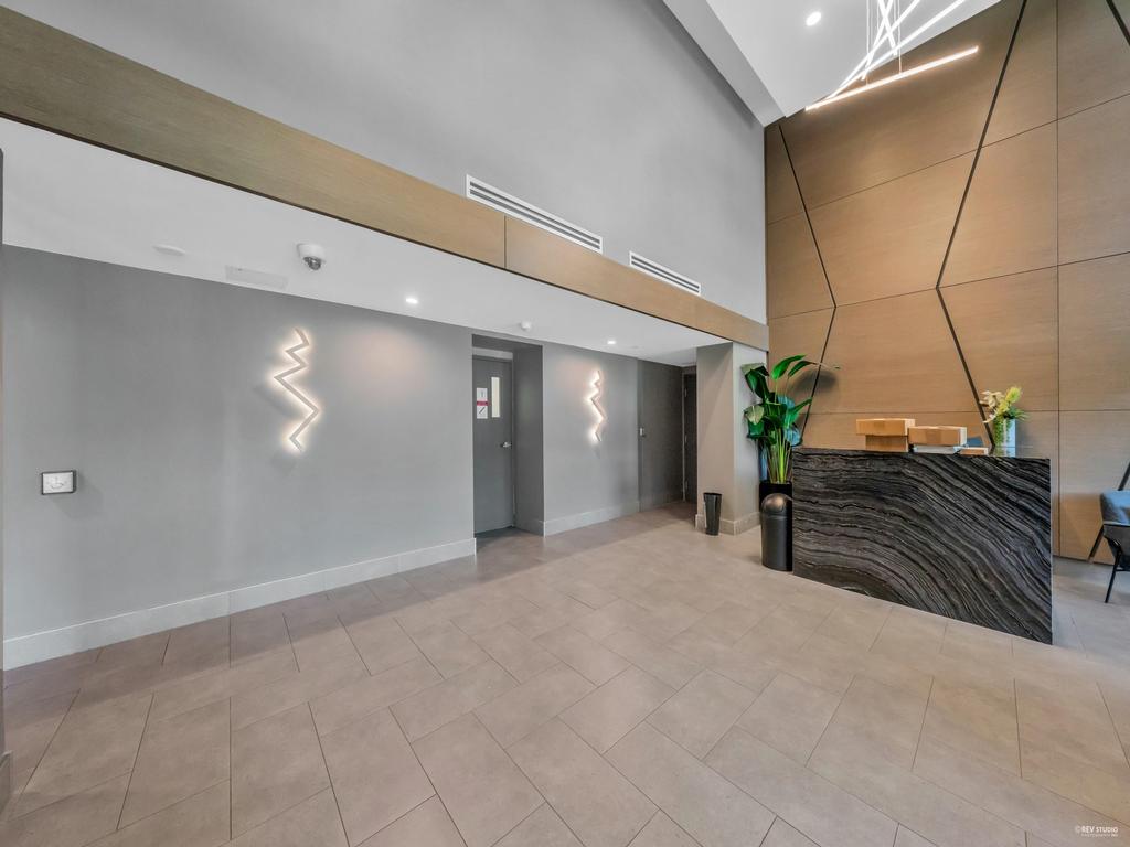 Listing Image for R3090372