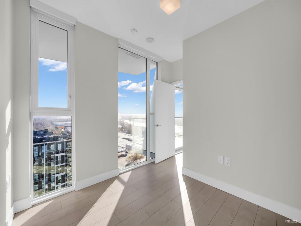 Listing Image for R3090372