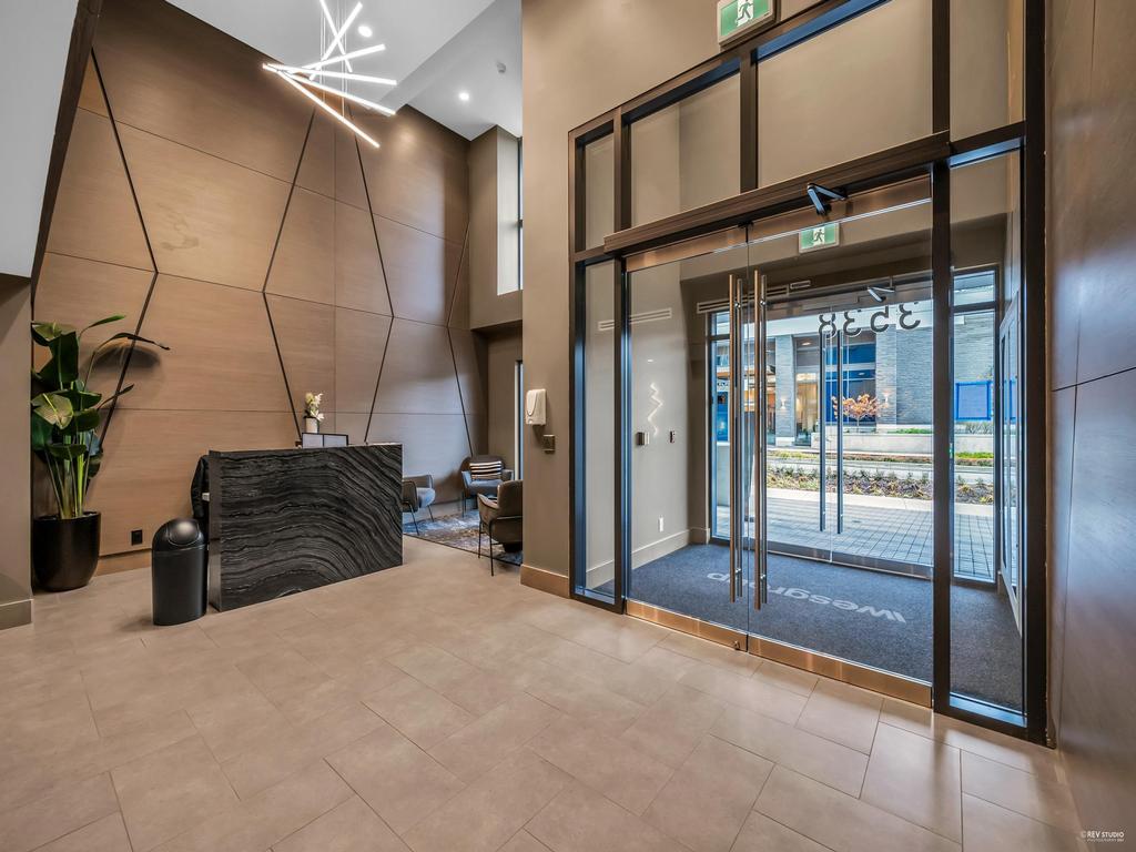 Listing Image for R3090372