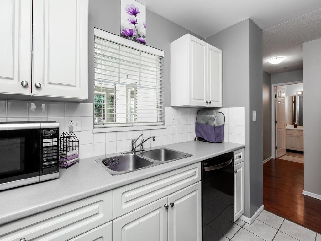 Listing Image for R3090375