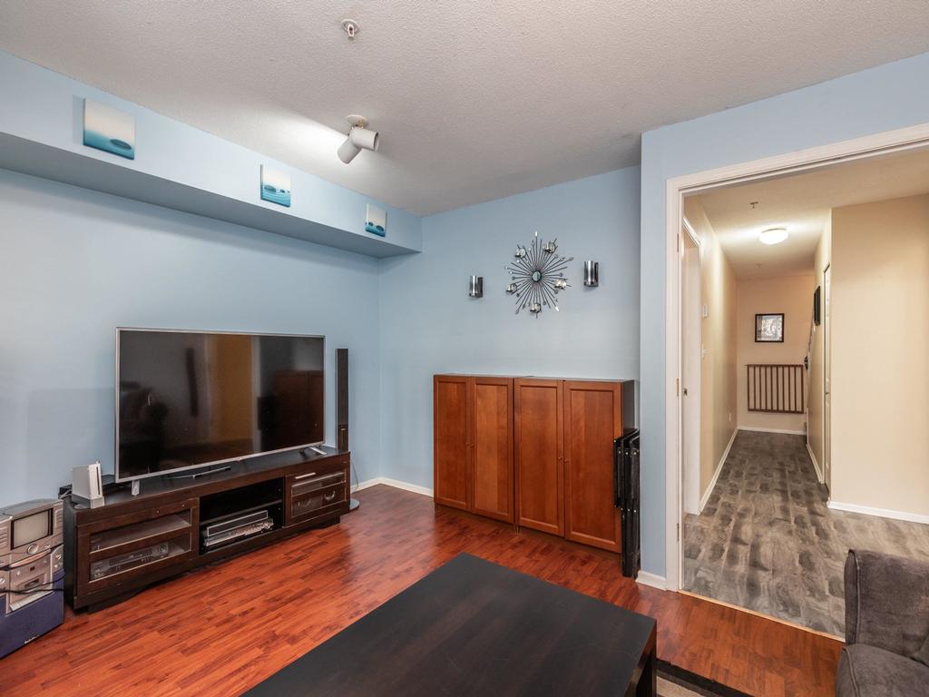 Listing Image for R3090375