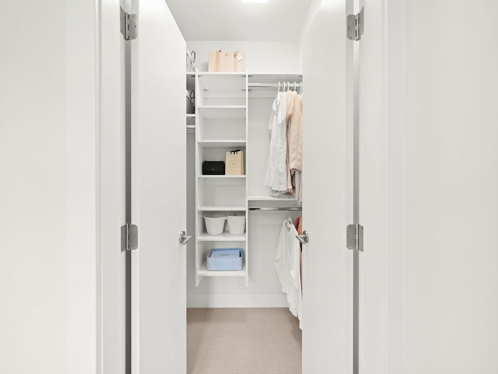 Listing Image for R3090376