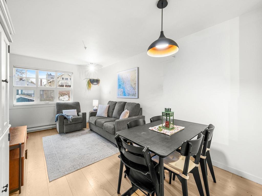 Listing Image for R3090381