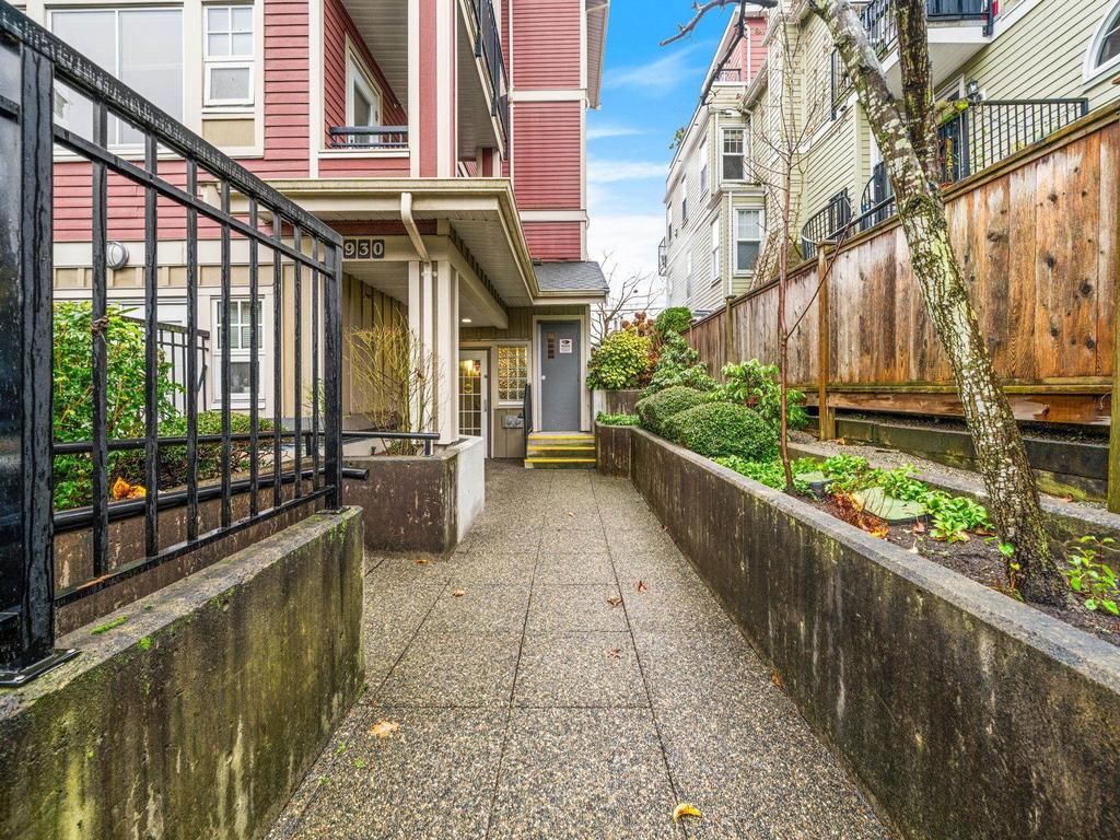 Listing Image for R3090381