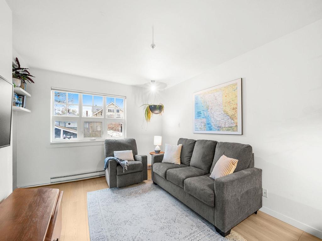 Listing Image for R3090381