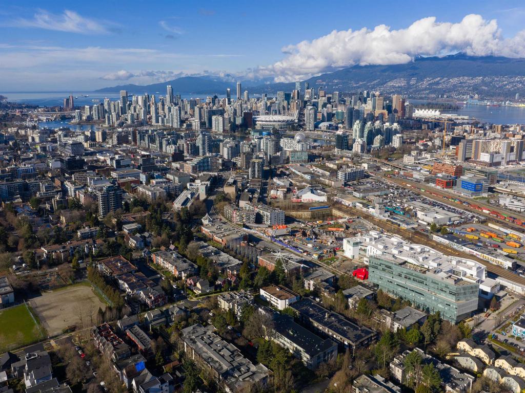 Listing Image for R3090390