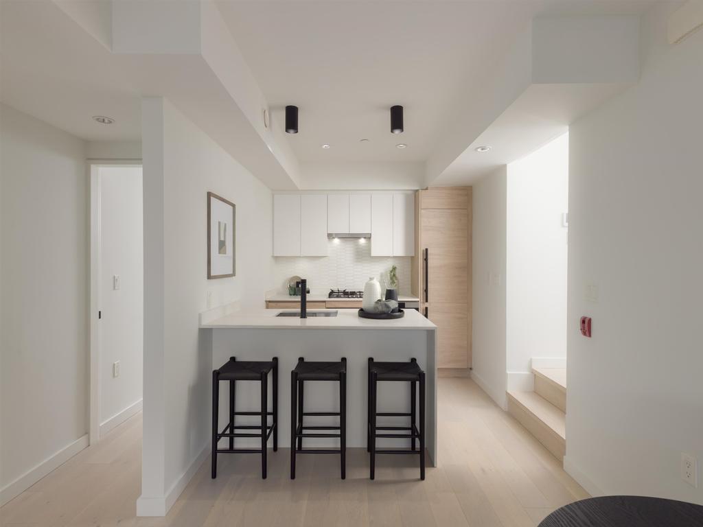 Listing Image for R3090390