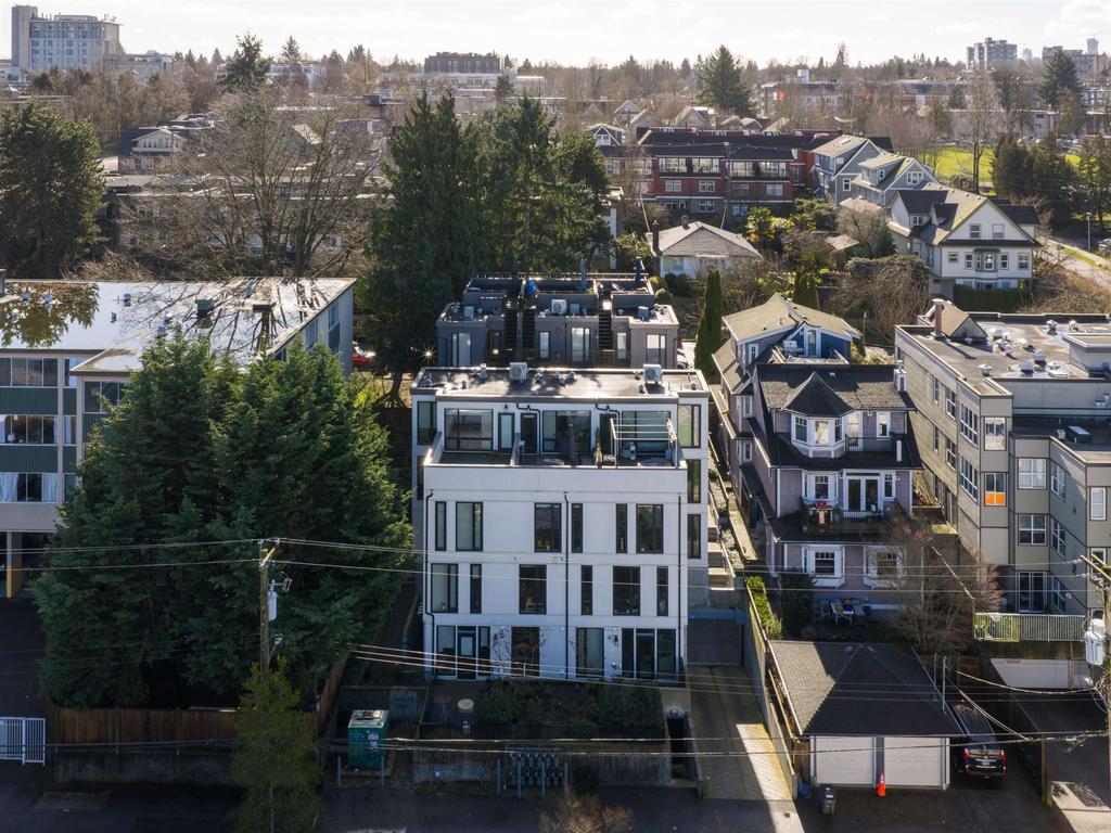 Listing Image for R3090390