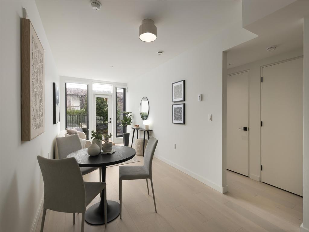 Listing Image for R3090390