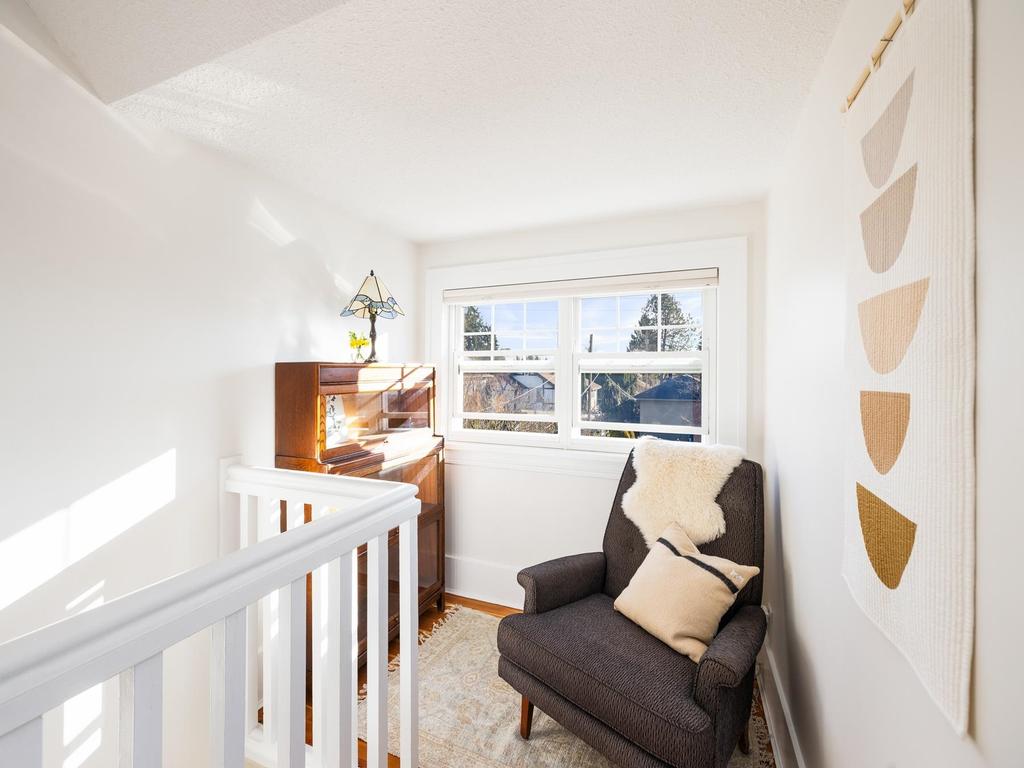 Listing Image for R3090393