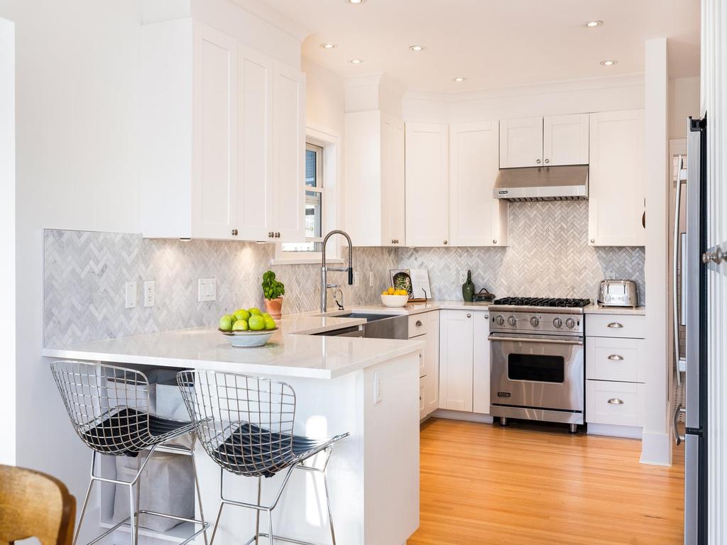 Listing Image for R3090393