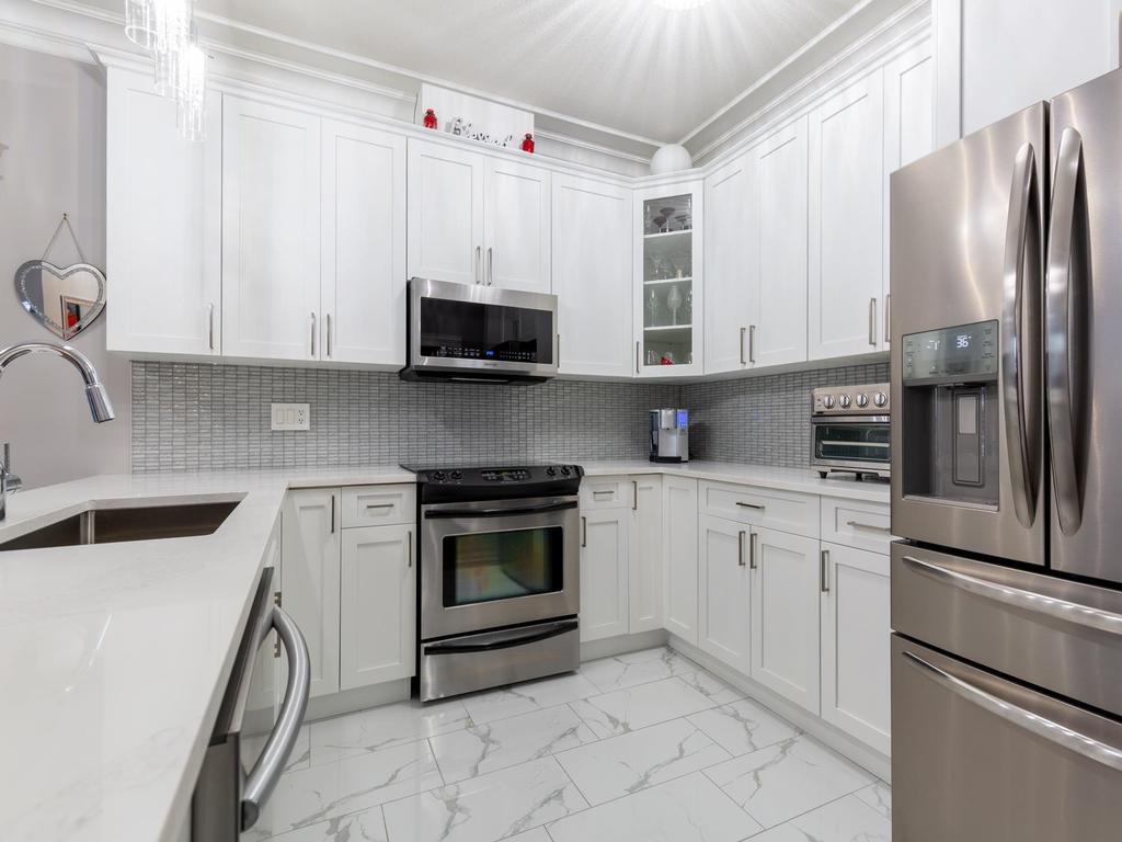 Listing Image for R3090394