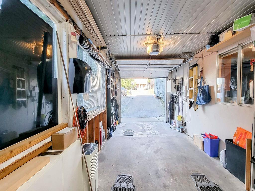 Listing Image for R3090405