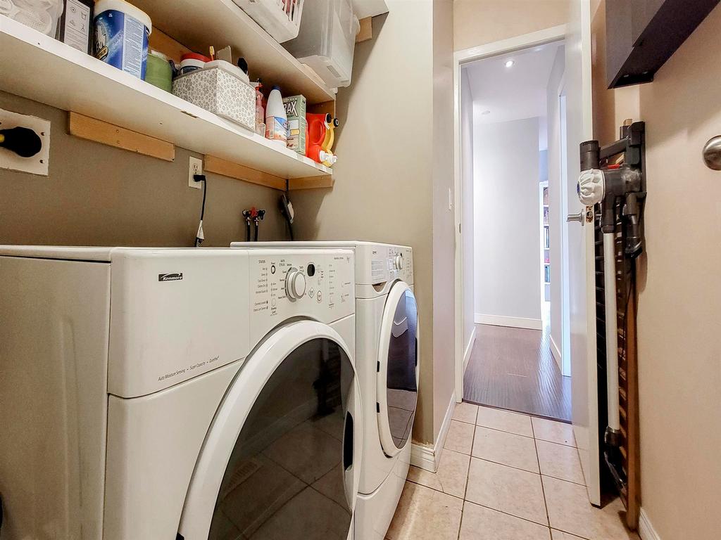 Listing Image for R3090405