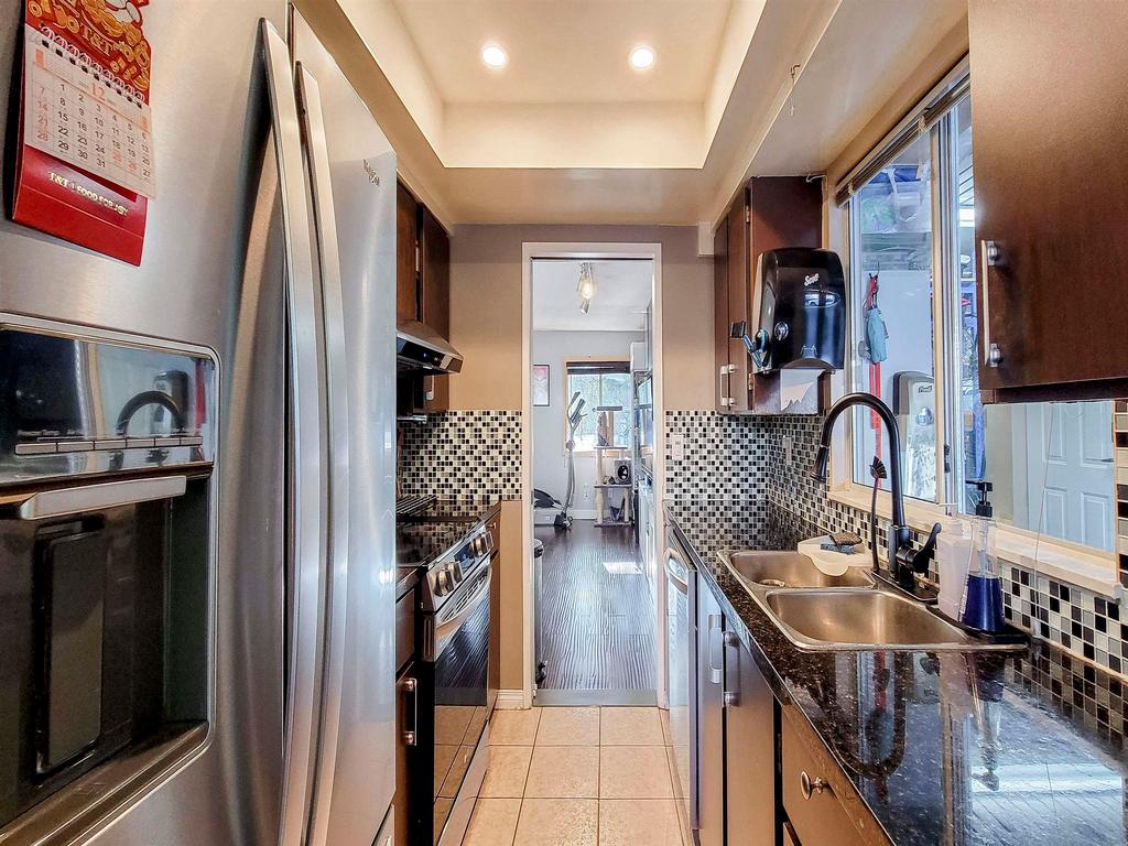 Listing Image for R3090405