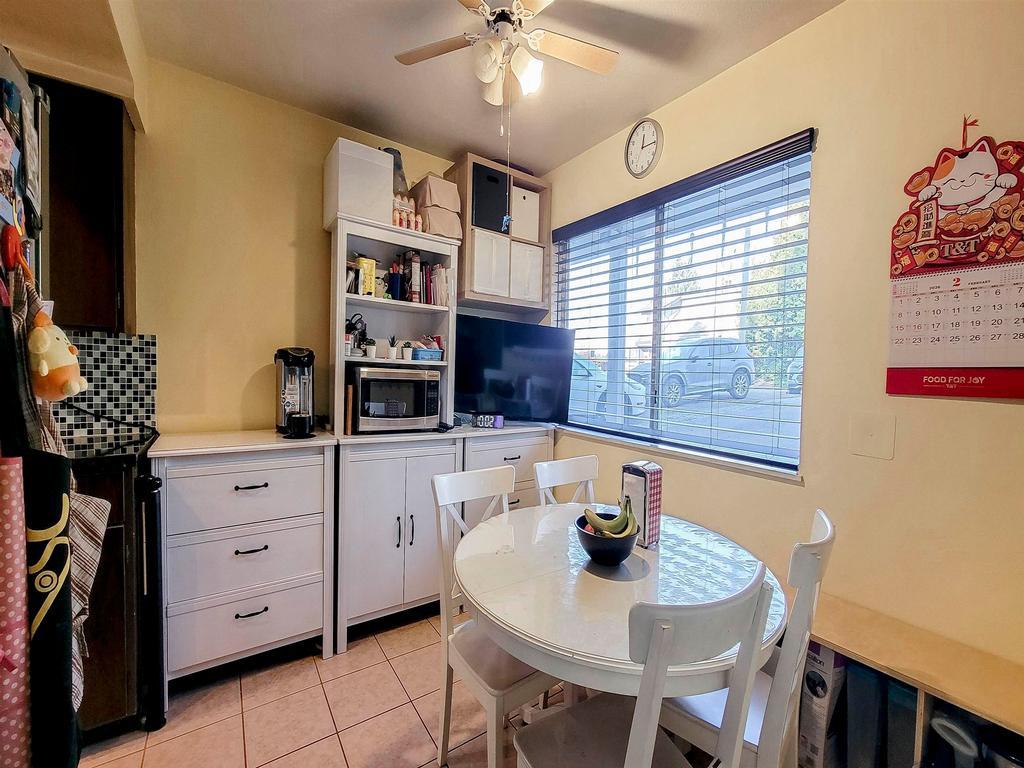 Listing Image for R3090405