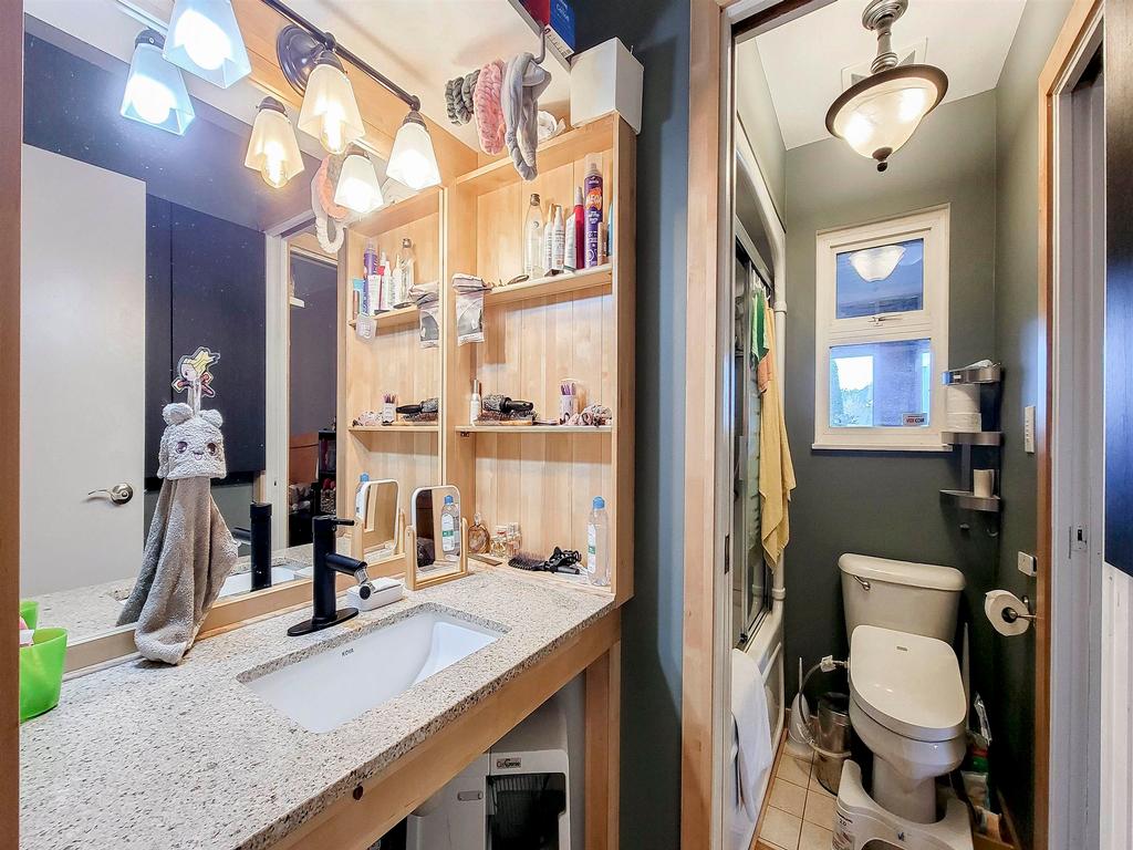 Listing Image for R3090405