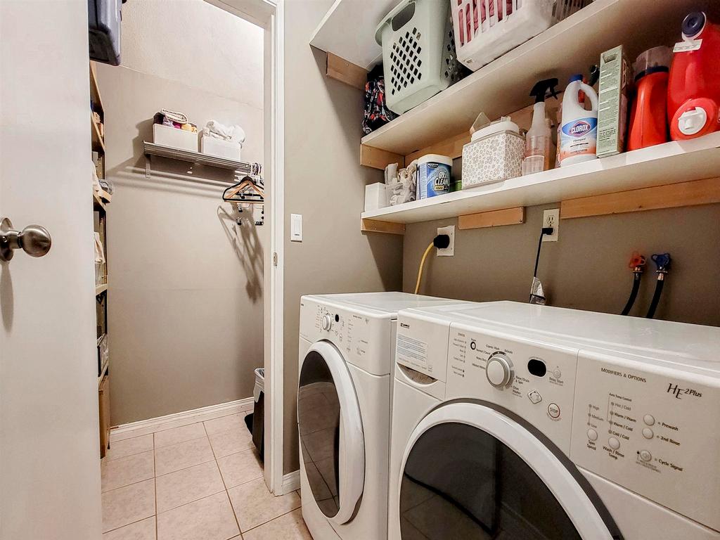 Listing Image for R3090405