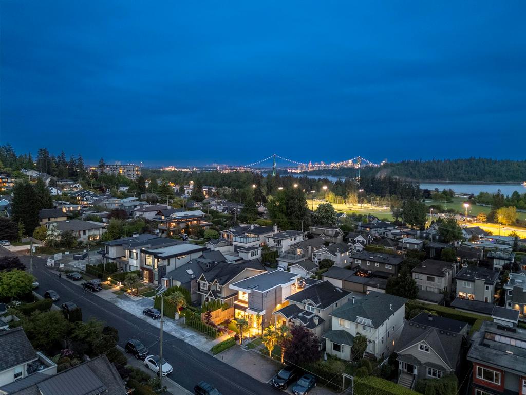 Listing Image for R3090415