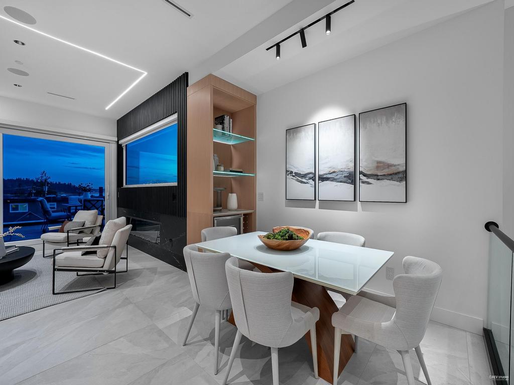 Listing Image for R3090415