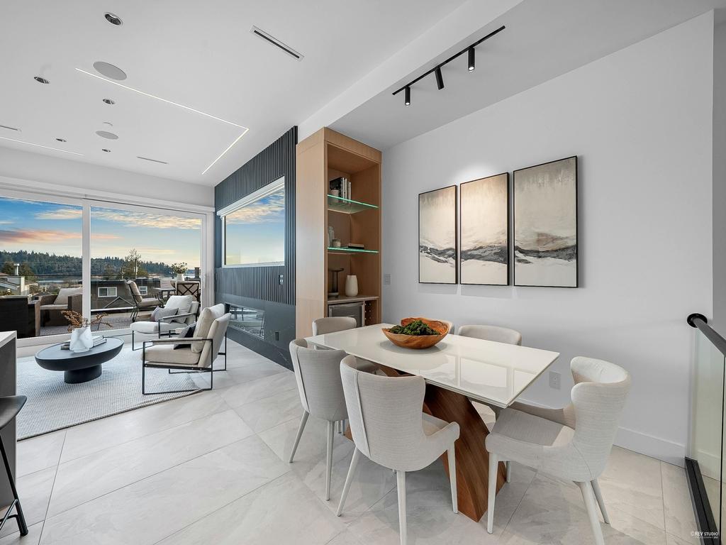 Listing Image for R3090415