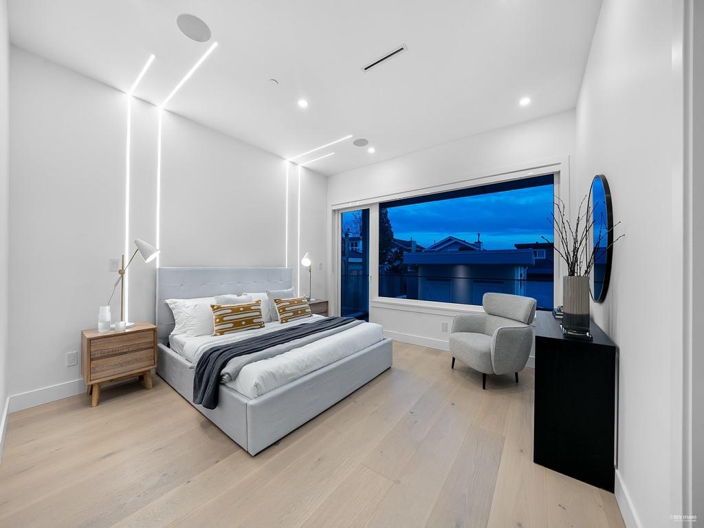 Listing Image for R3090415