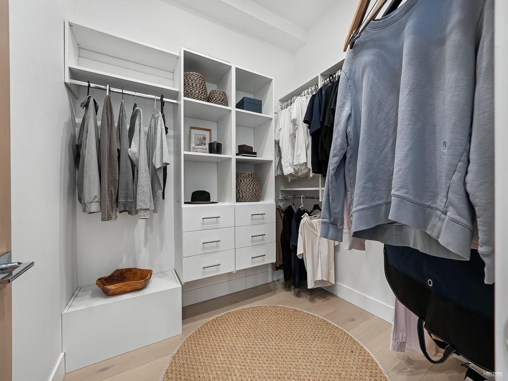 Listing Image for R3090415