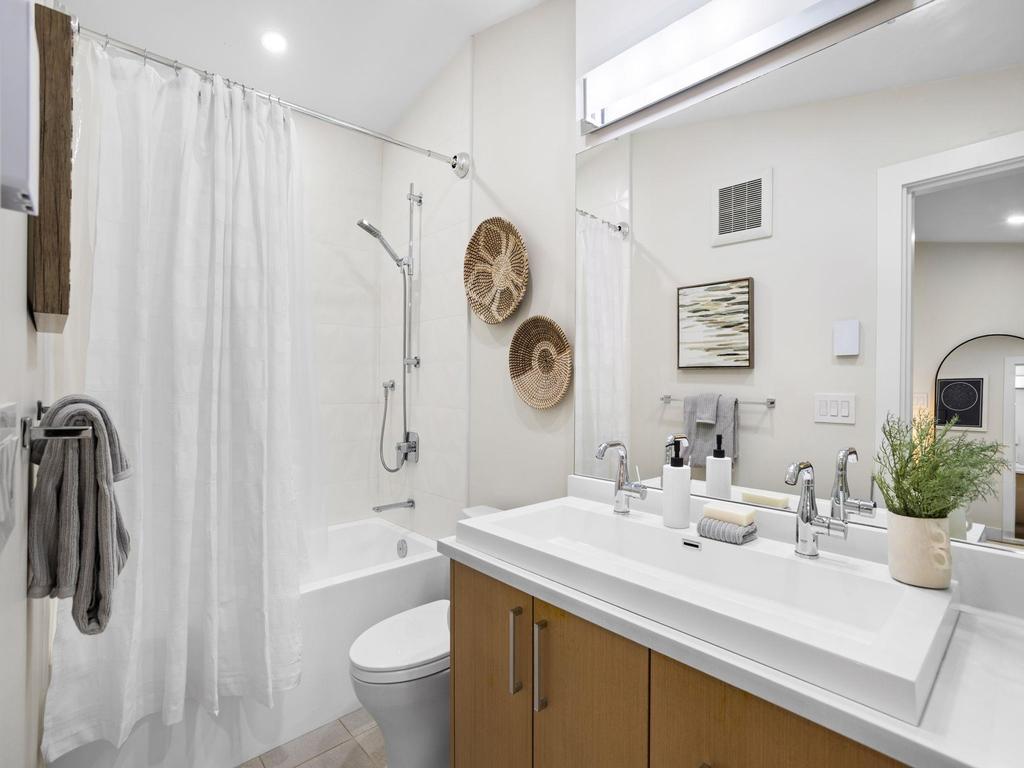 Listing Image for R3090429