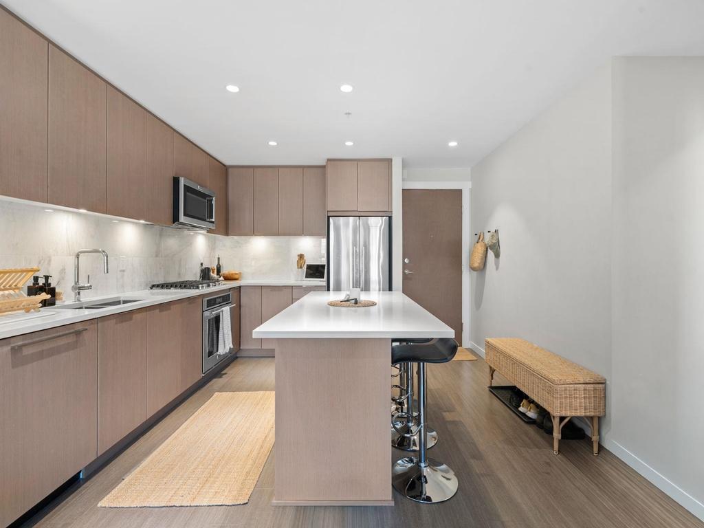 Listing Image for R3090433