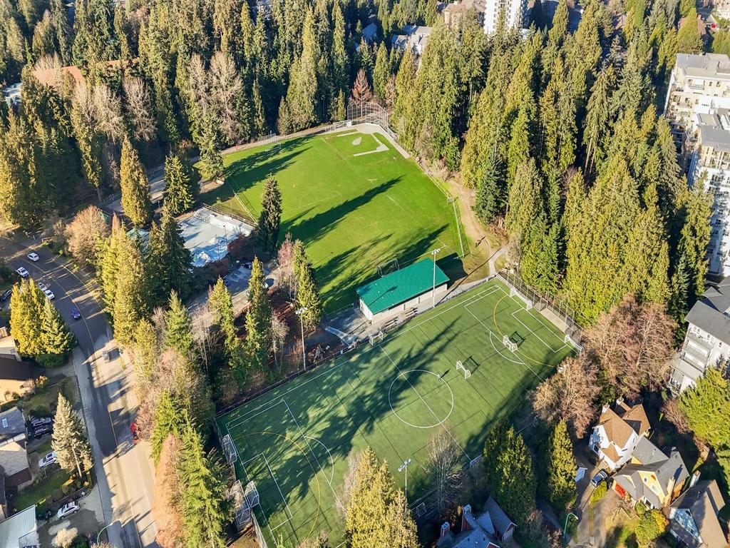 Listing Image for R3090433