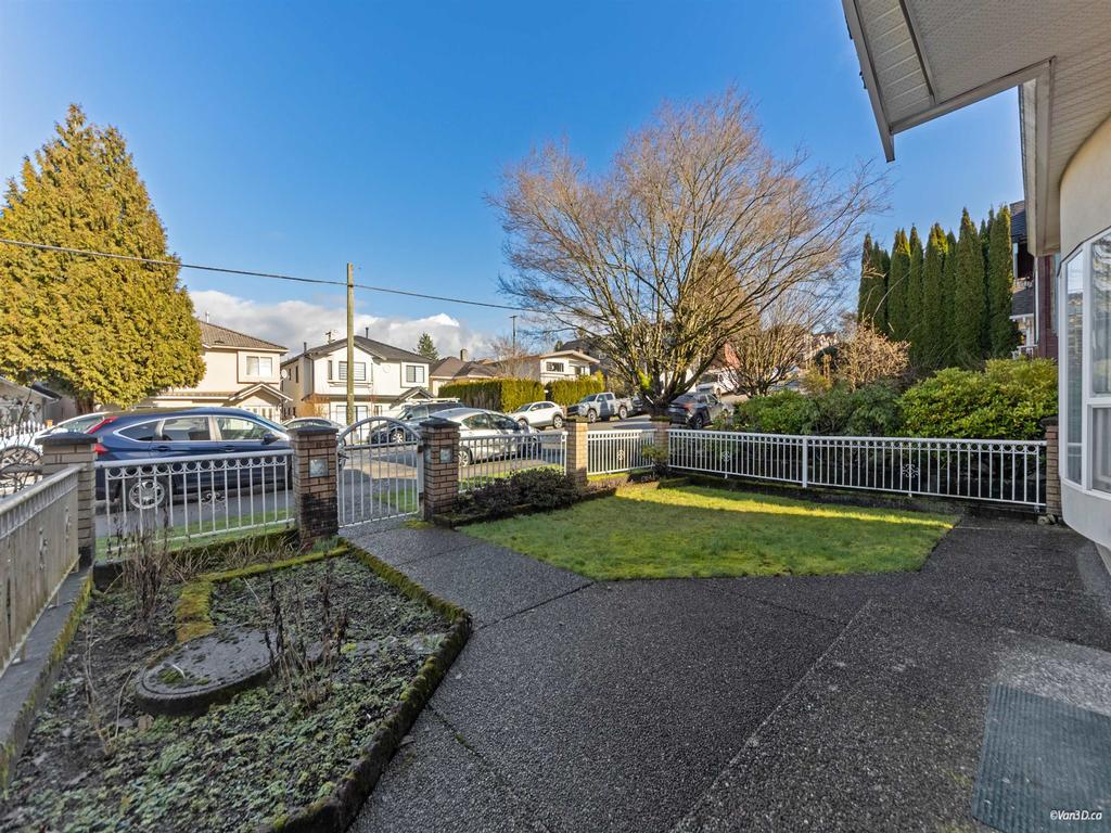 Listing Image for R3090436