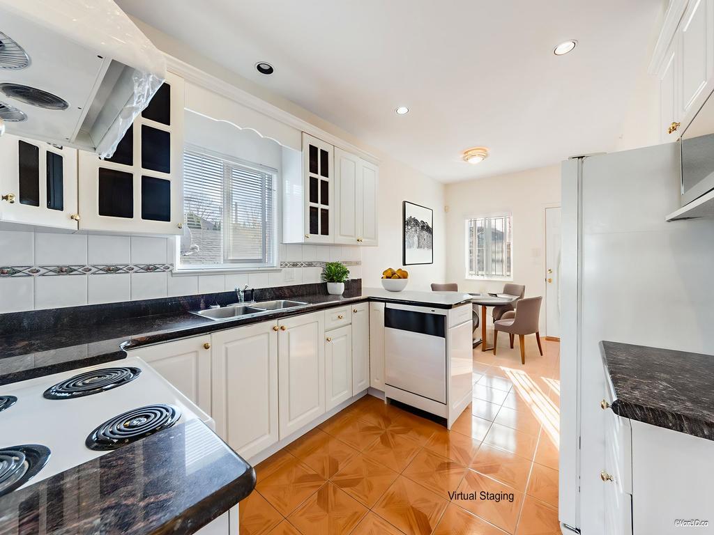 Listing Image for R3090436