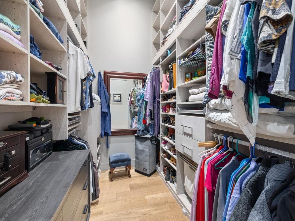 Listing Image for R3090441